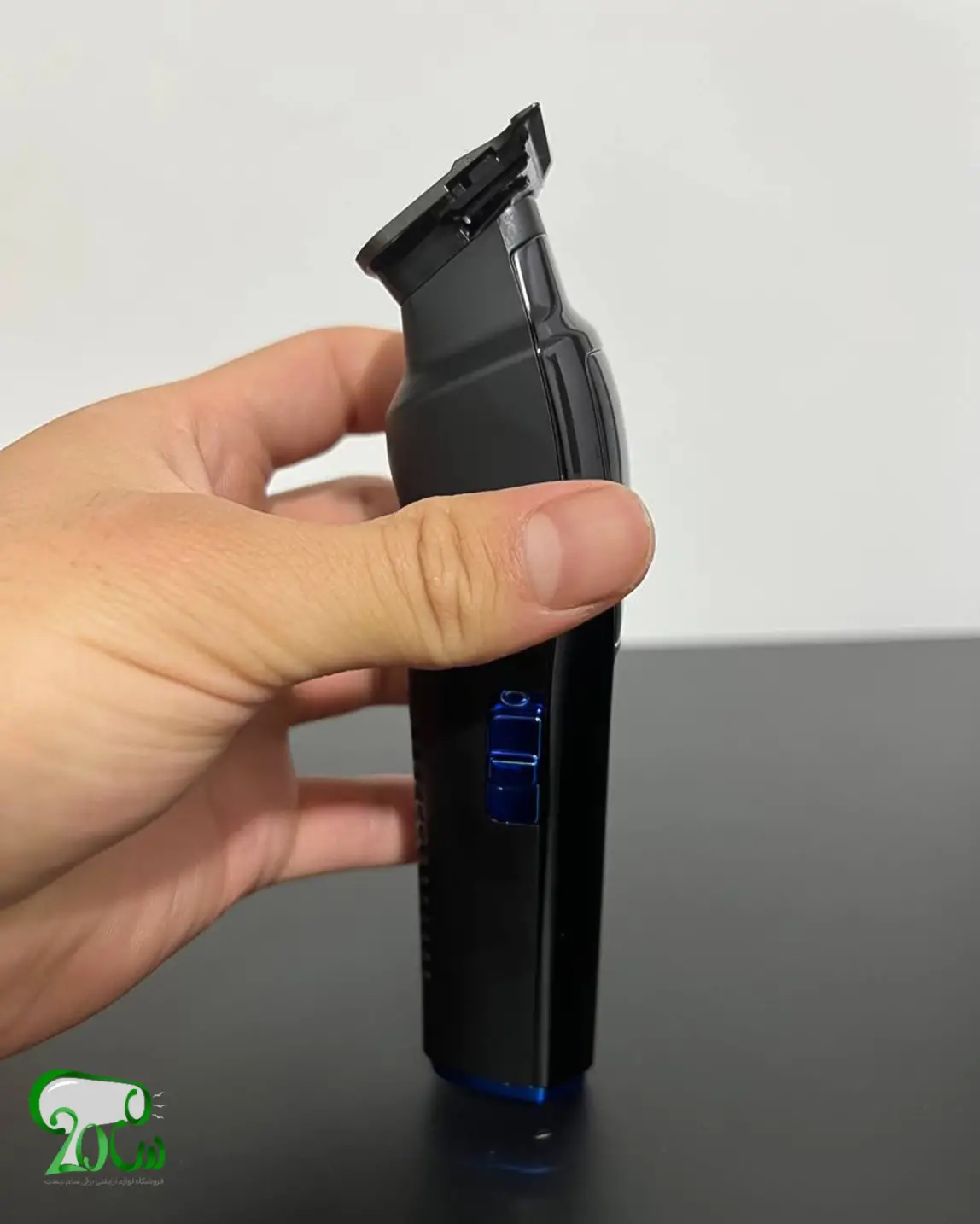 ماشین اصلاح موی سر و صورت کیمی مدل Kemei Km-1556